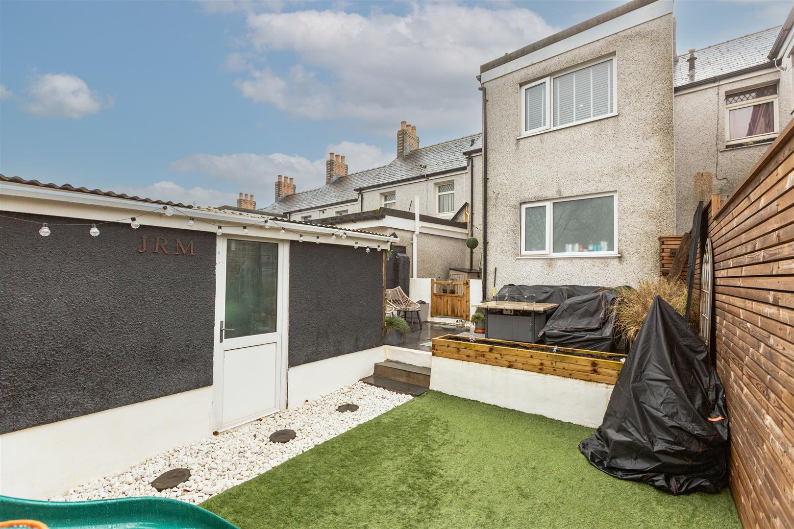 Vivian Street, Swansea, SA1 2LW